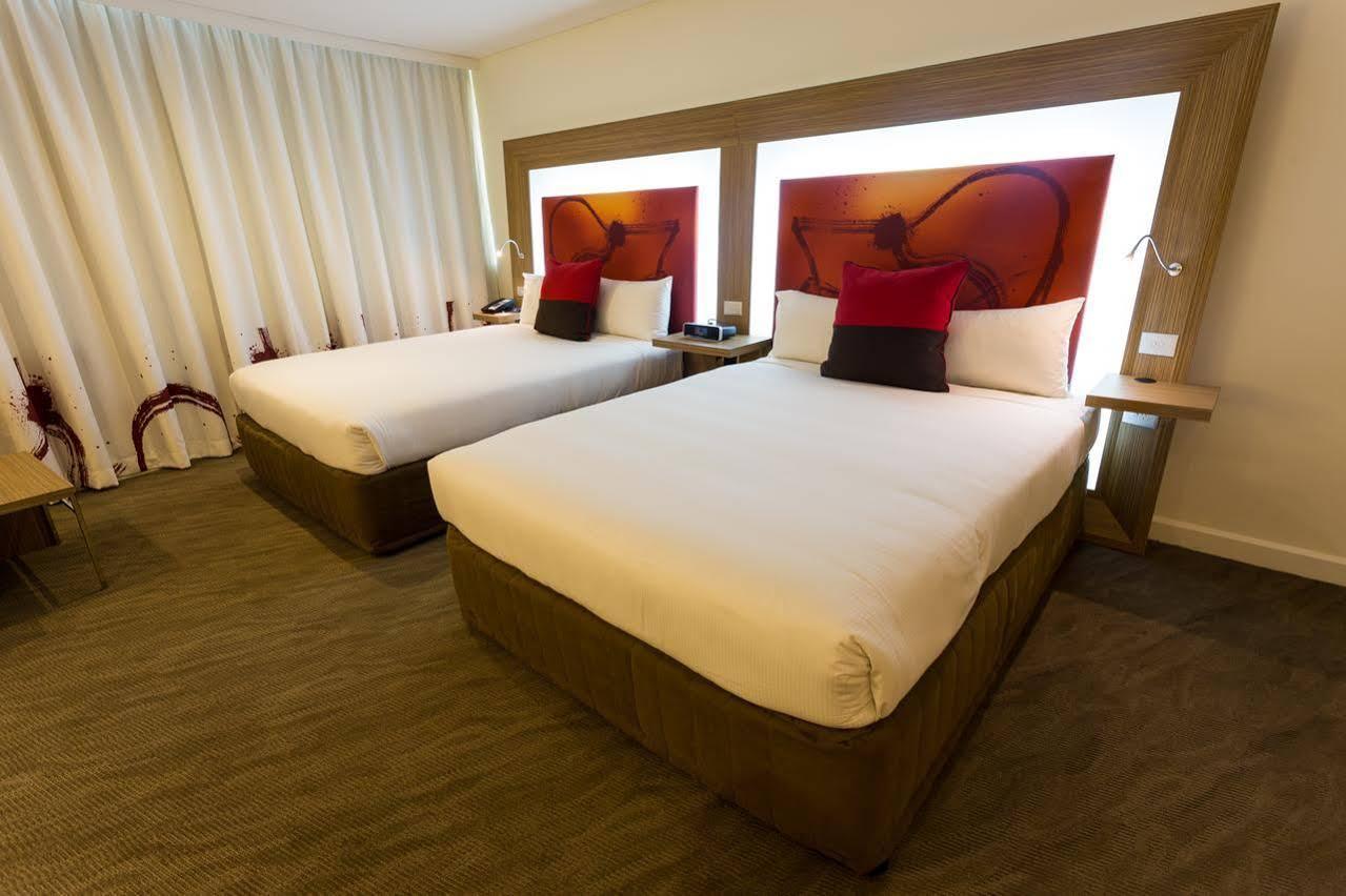 Novotel Sydney West Hq Rooty Hill Dış mekan fotoğraf